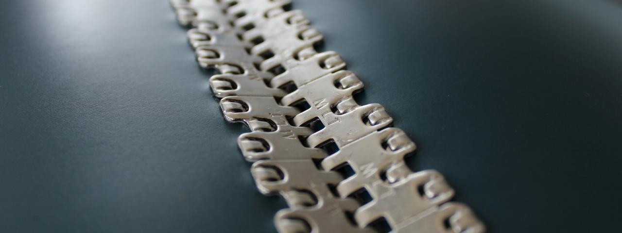 Self-Lock® fasteners for light duty belts